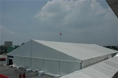 Quelle fonction d’ajouter du coton d’isolation thermique à la tente ?